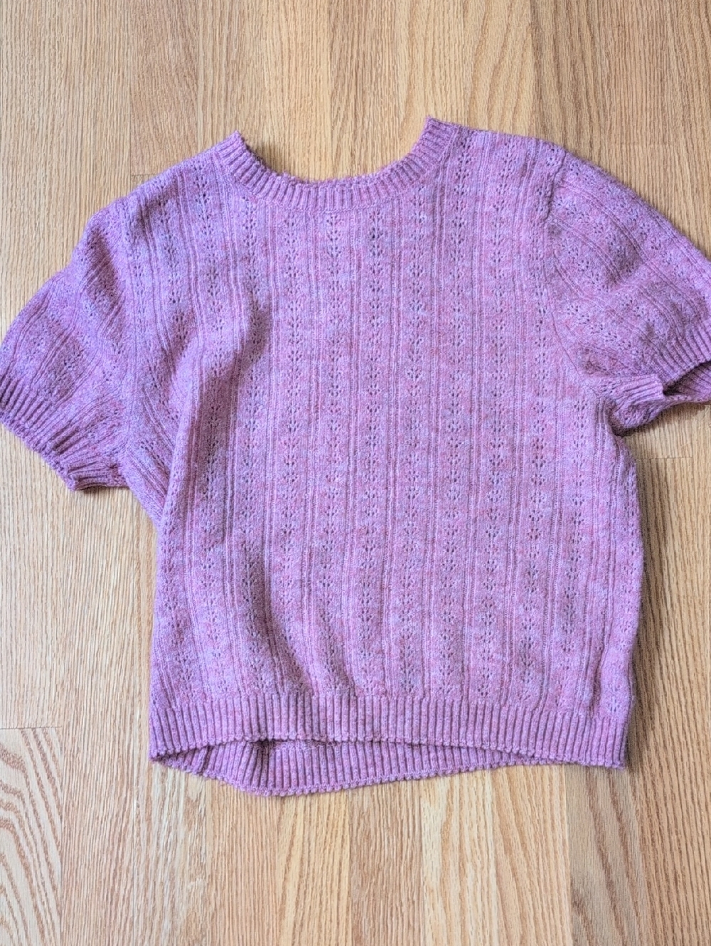 Soft Pink Short Sleeve Sweater - Lightweight Size M